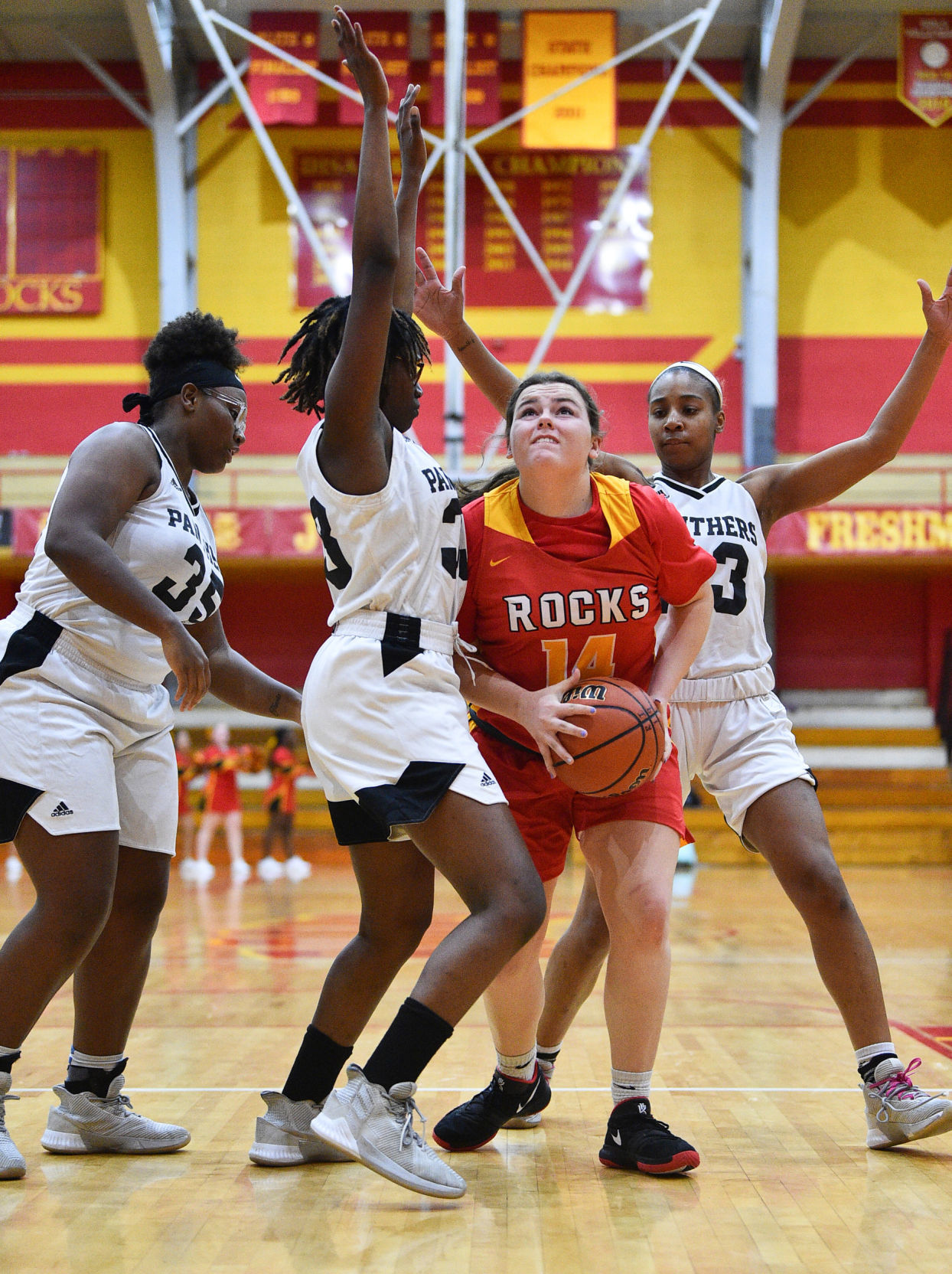 113019-mda-spt-rocky-hoops-036a.jpg